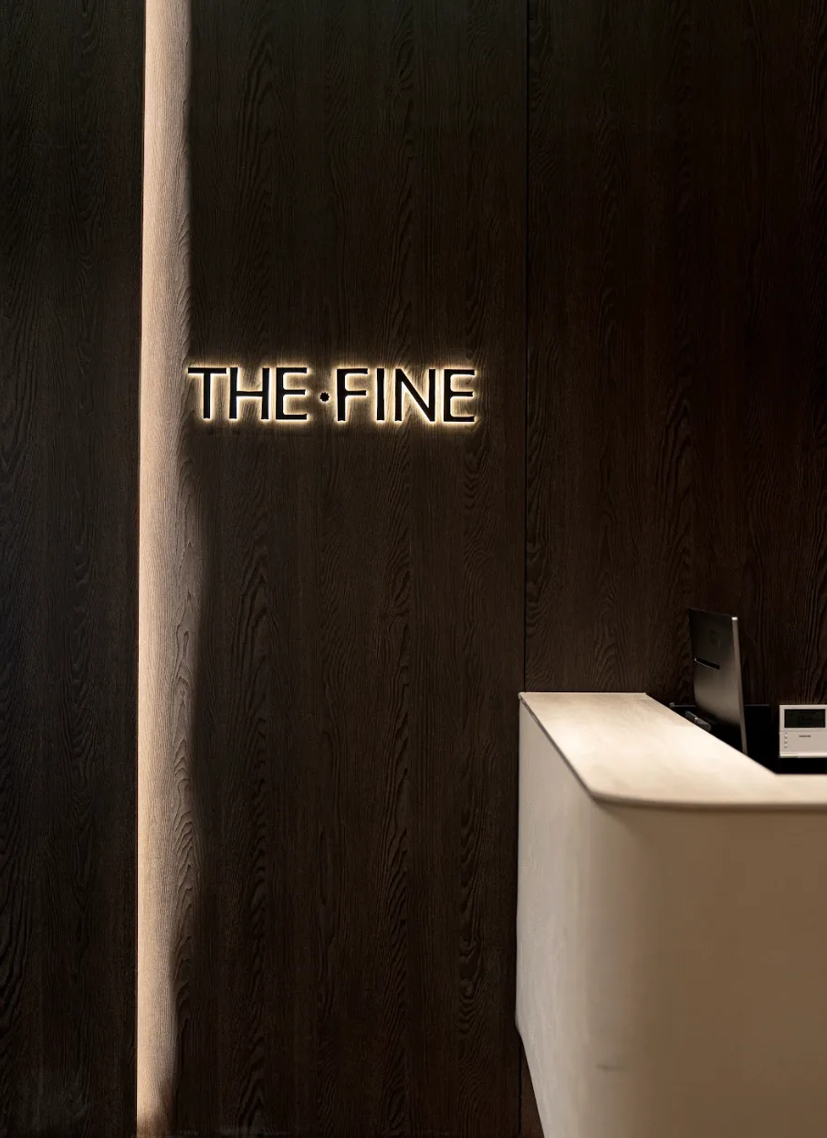 THE FINE Interior 2