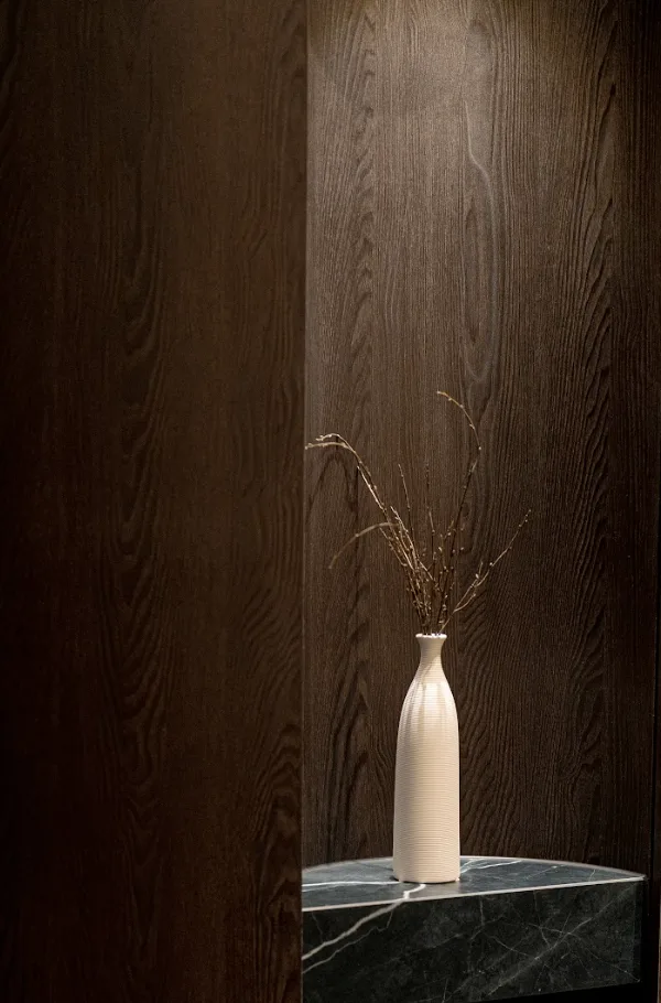 THE FINE Interior 9